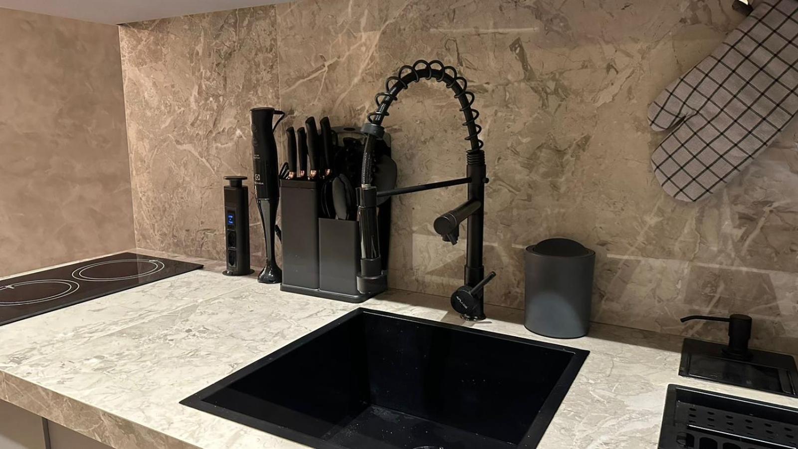 Novo Mobiliado Proximo Metro Butanta Apartamento *